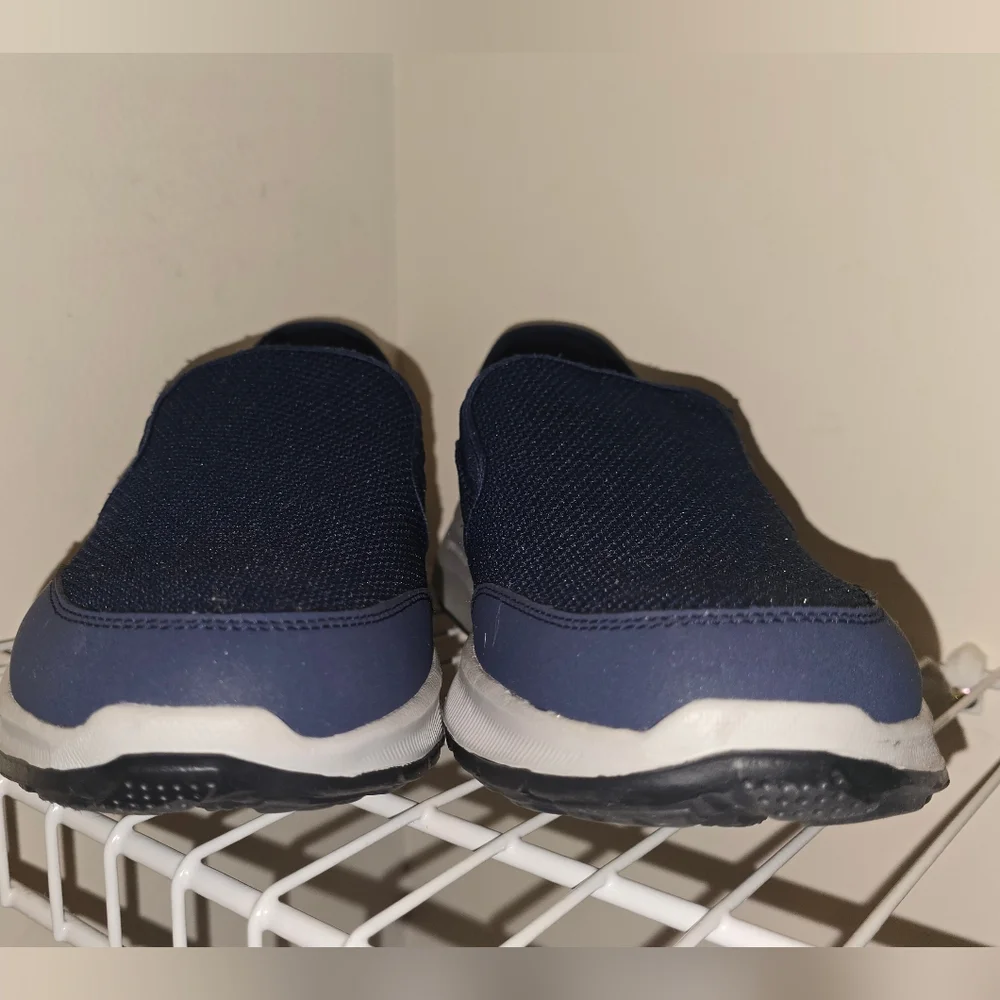 Skechers Men's Navy Hands-free Slip-On Sneakers Size 10 - Picture 2 of 13